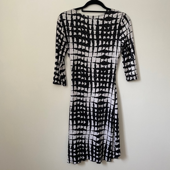 Joseph Ribkoff Vintage V-Neck Wrap Midi Dress - Picture 6 of 6